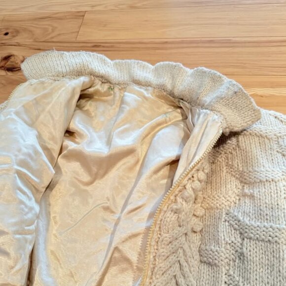 Handmade Oversize Chunky Knit Sweater Zip Bubble Sleeve Mum's Zip Up Ivory White - Picture 8 of 8